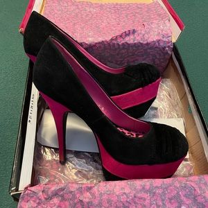 Dollhouse Suede Double Platform Pumps